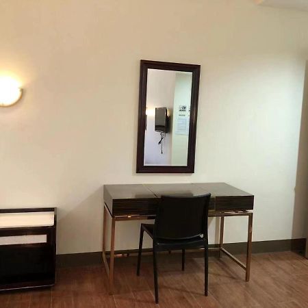Meaco Royal Hotel- Aparri Camalaniugan Zewnętrze zdjęcie